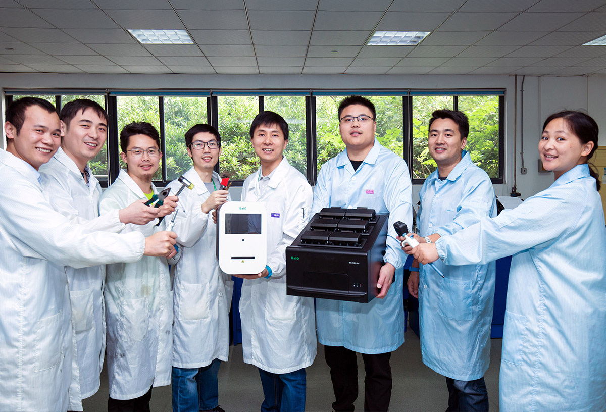 解決臨牀應用(yong)中的學術及技(ji)術問題，免后顧之憂